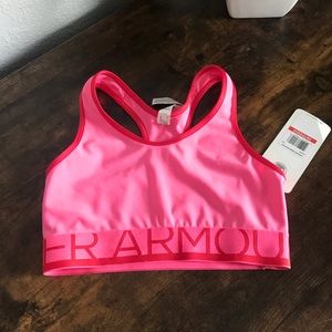 Under Armour Pink Sports Bra NWT sz xs